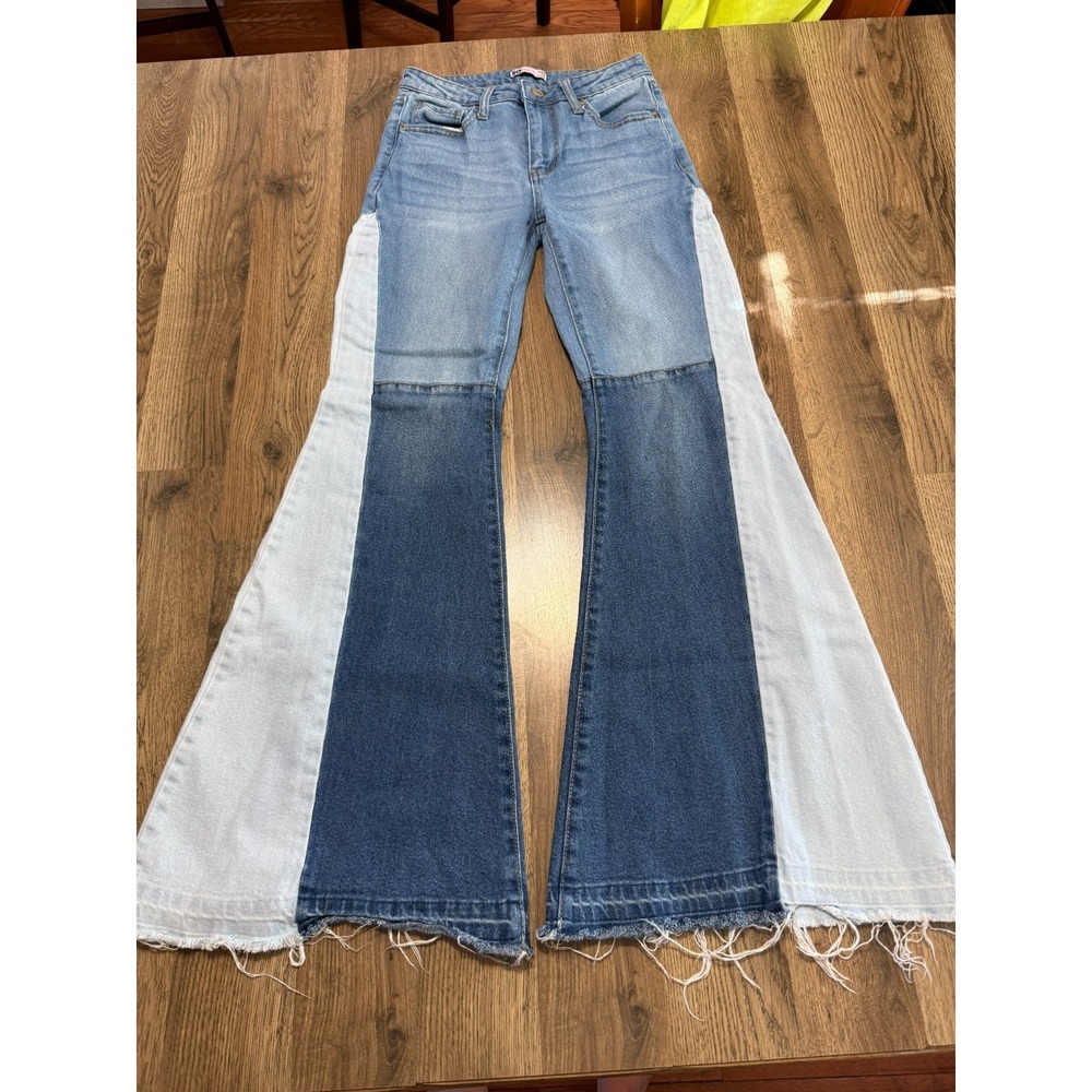 SO Jeans Women's Size 3 Blue Denim Flared Leg Cut-Off Mid Rise Mixed Wash